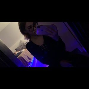 Meet your Posher, Casandra